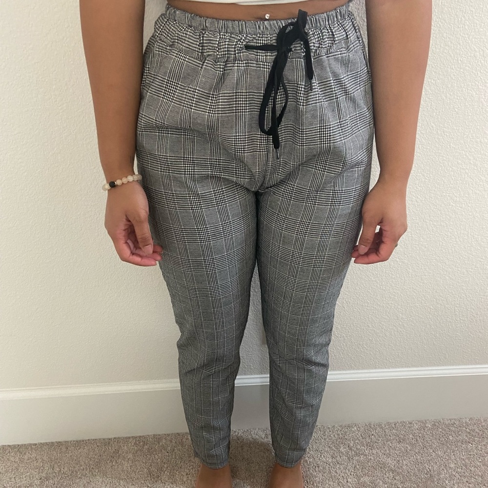 Women’s drawstring pants